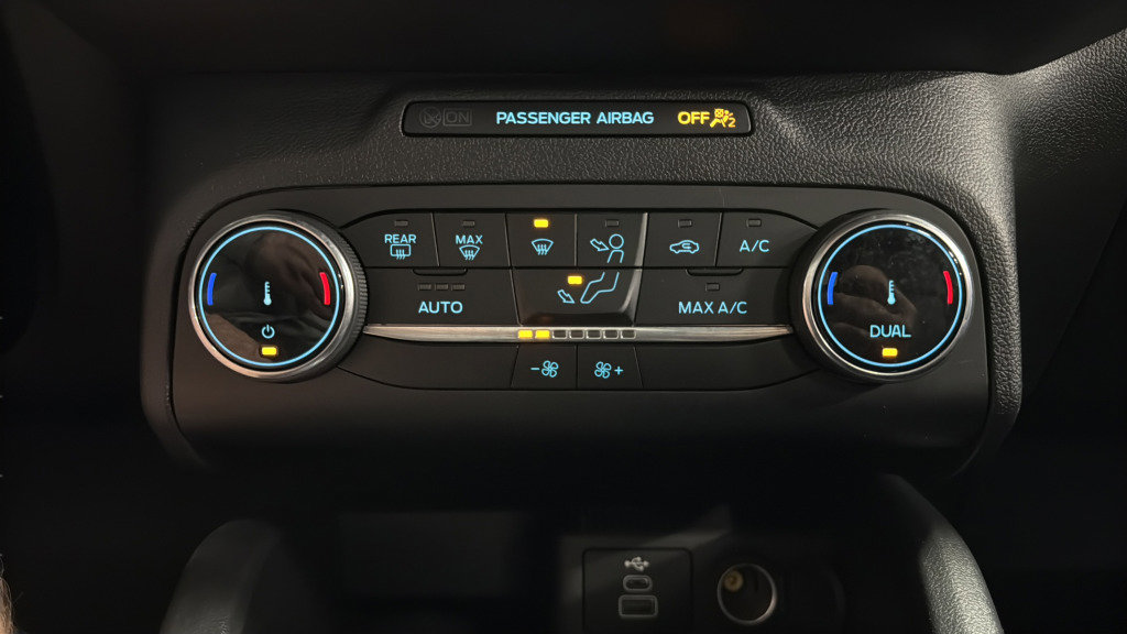 Used 2025 Ford Escape ST-Line AWD/4WD image 28