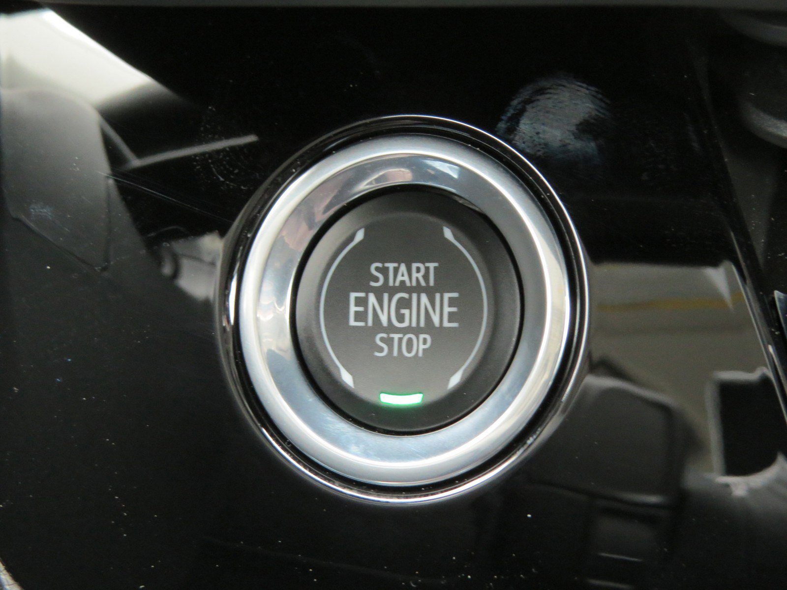 New 2025 Buick Envision Sport Touring image 24