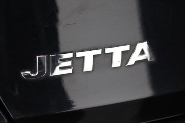 Used 2019 Volkswagen Jetta R-Line image 11