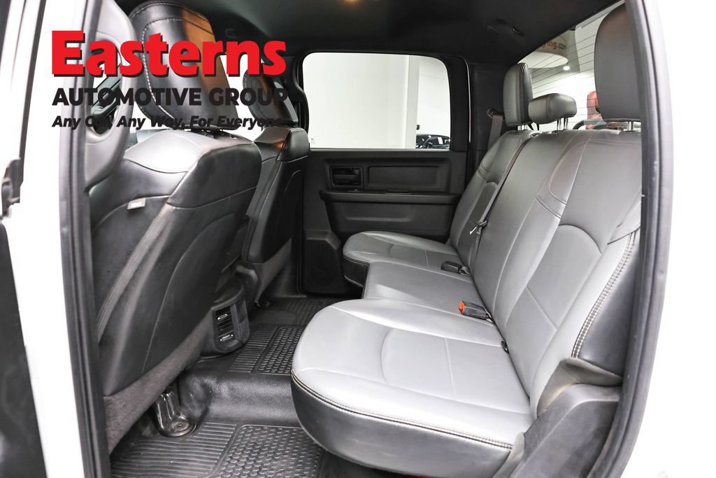 Used 2022 RAM 2500 Tradesman w/ Chrome Appearance Group AWD/4WD image 25