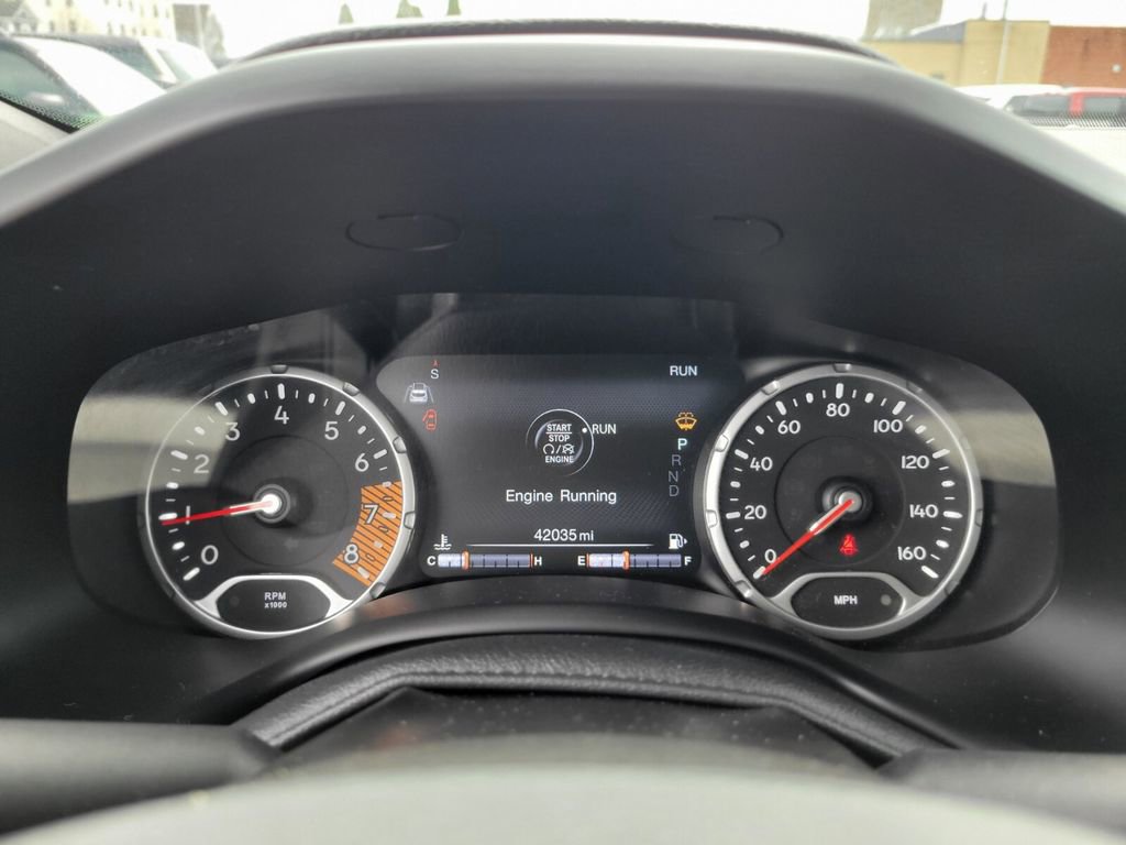 Used 2023 Jeep Renegade Altitude w/ Convenience Group I image 27