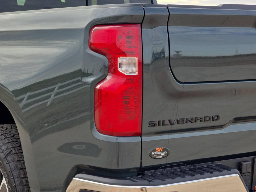 New 2026 Chevrolet Silverado 1500 LT w/ All Star Edition Plus AWD/4WD image 33