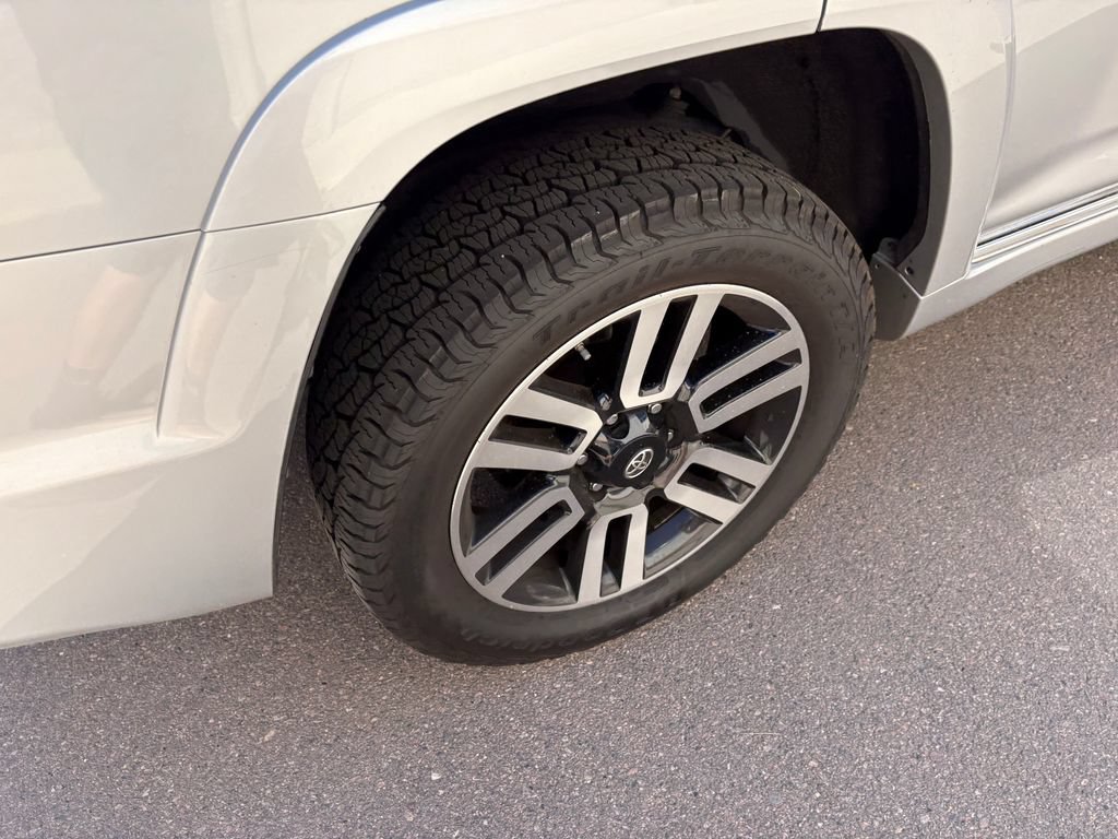 Used 2014 Toyota 4Runner Limited AWD/4WD image 13
