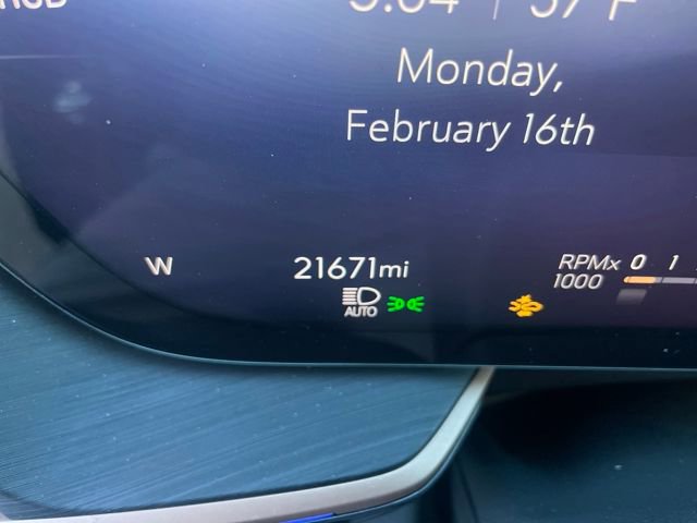 Certified 2025 Buick Envision Sport Touring image 21