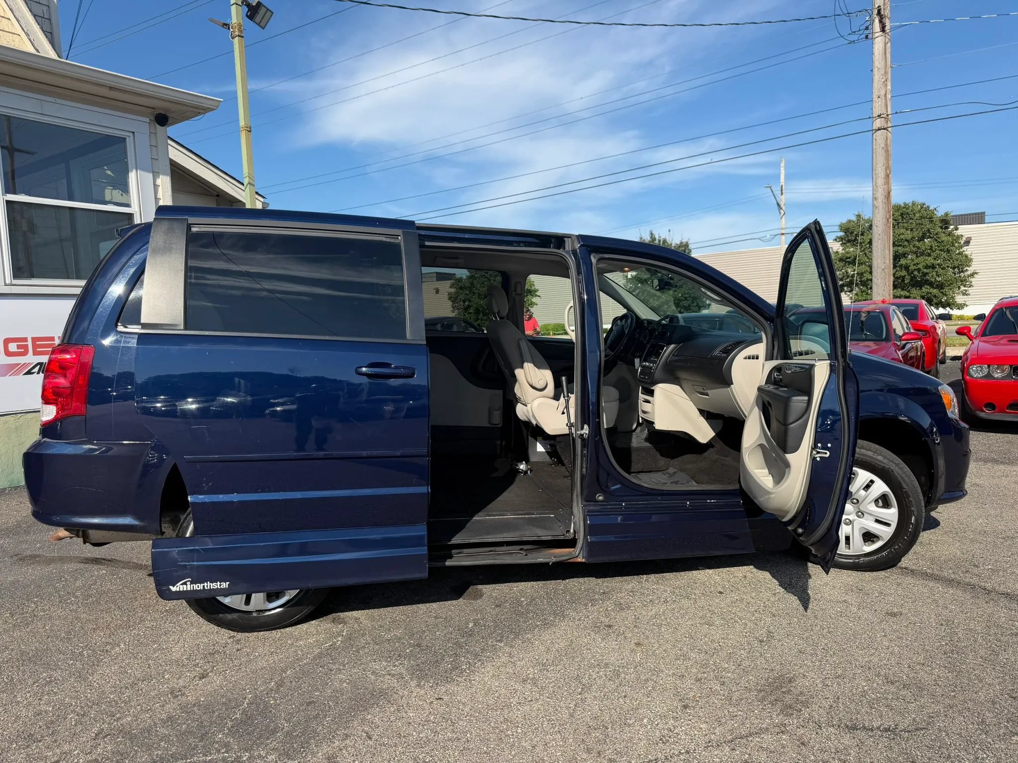 Used 2014 Dodge Grand Caravan SE w/ Quick Order Package 29E SE FWD image 22