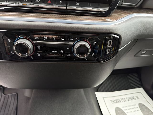 Used 2024 Chevrolet Silverado 1500 LT AWD/4WD image 22