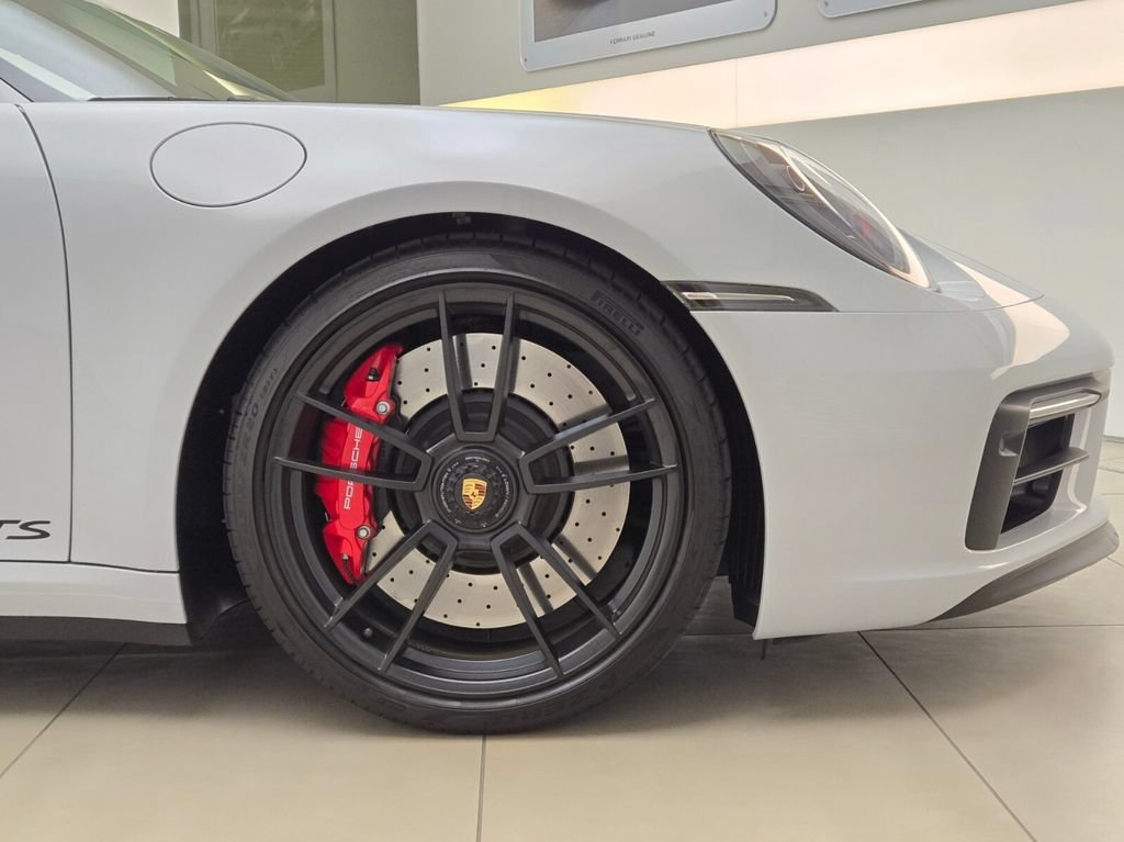 Used 2024 Porsche 911 Carrera GTS w/ Premium Package RWD image 8