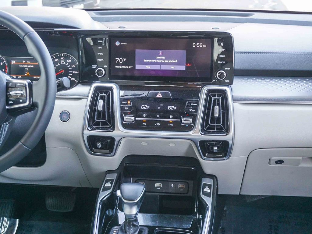 Used 2021 Kia Sorento SX image 15