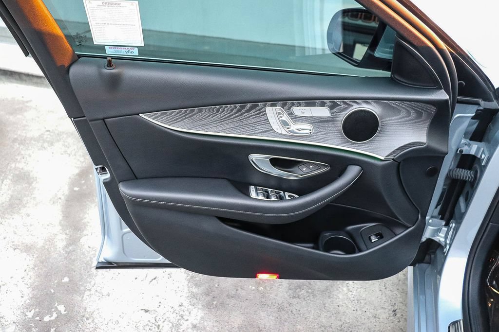 Used 2021 Mercedes-Benz E 350 Sedan image 24