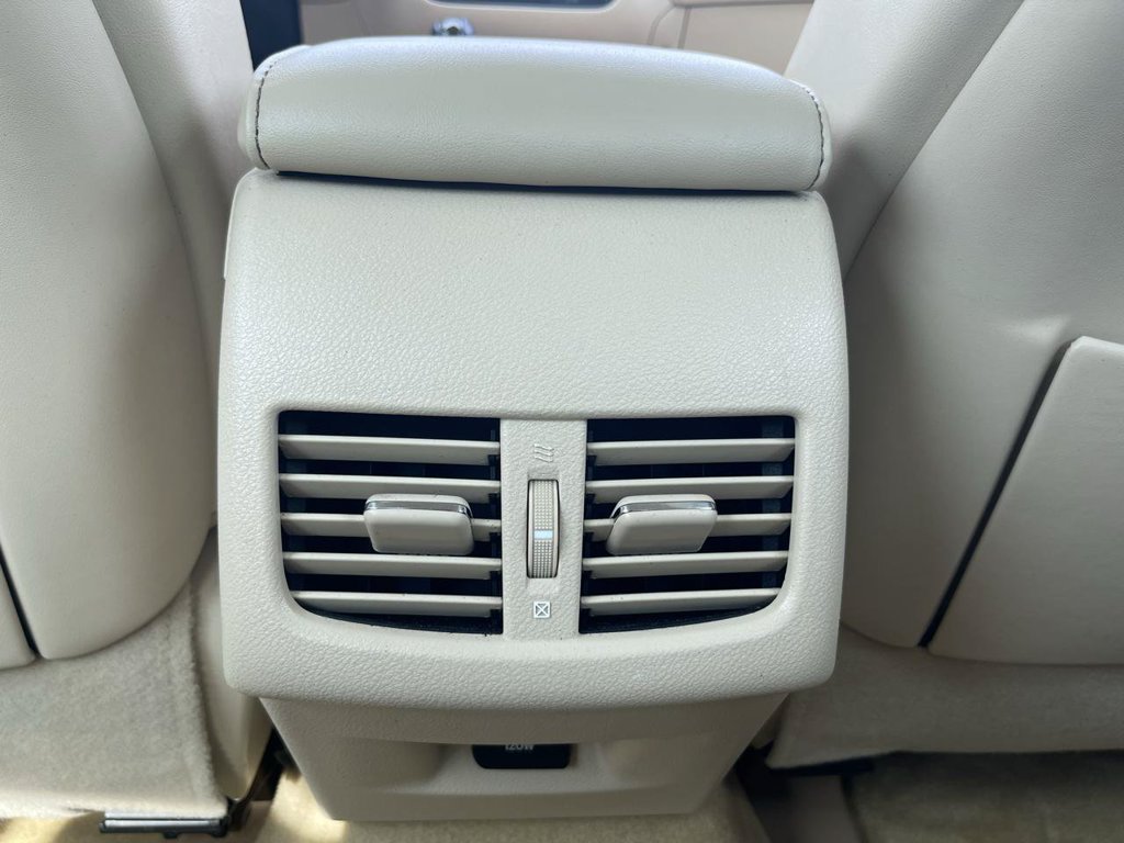 Used 2013 Lexus ES 350 w/ Premium Pkg FWD image 40