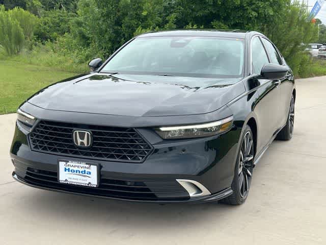 Certified 2025 Honda Accord Touring image 2