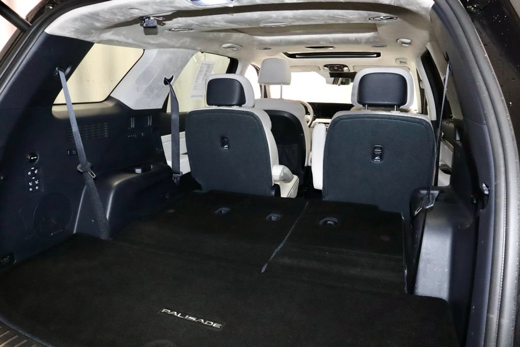 Used 2025 Hyundai Palisade Calligraphy AWD/4WD image 15