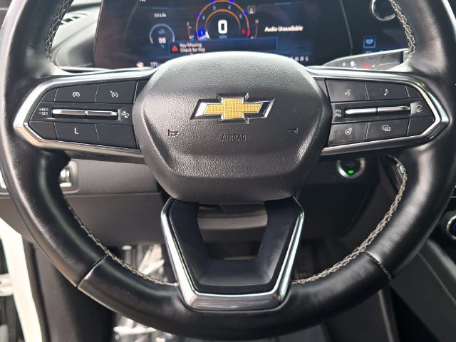 Used 2024 Chevrolet Traverse LT FWD image 12