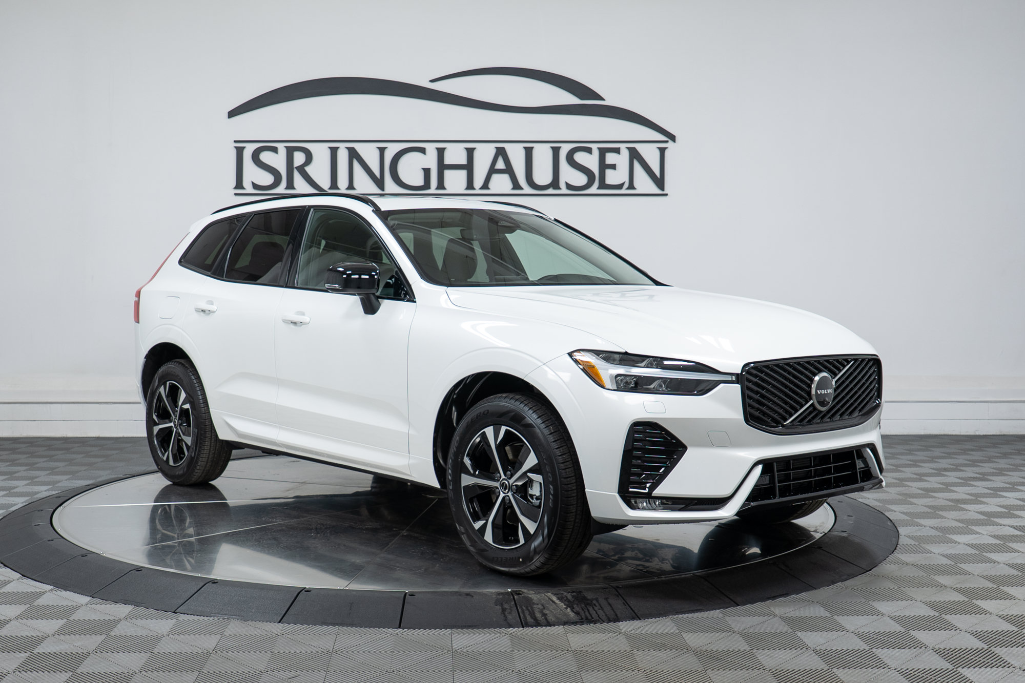 New 2026 Volvo XC60 B5 Core w/ Climate Package AWD/4WD image 3