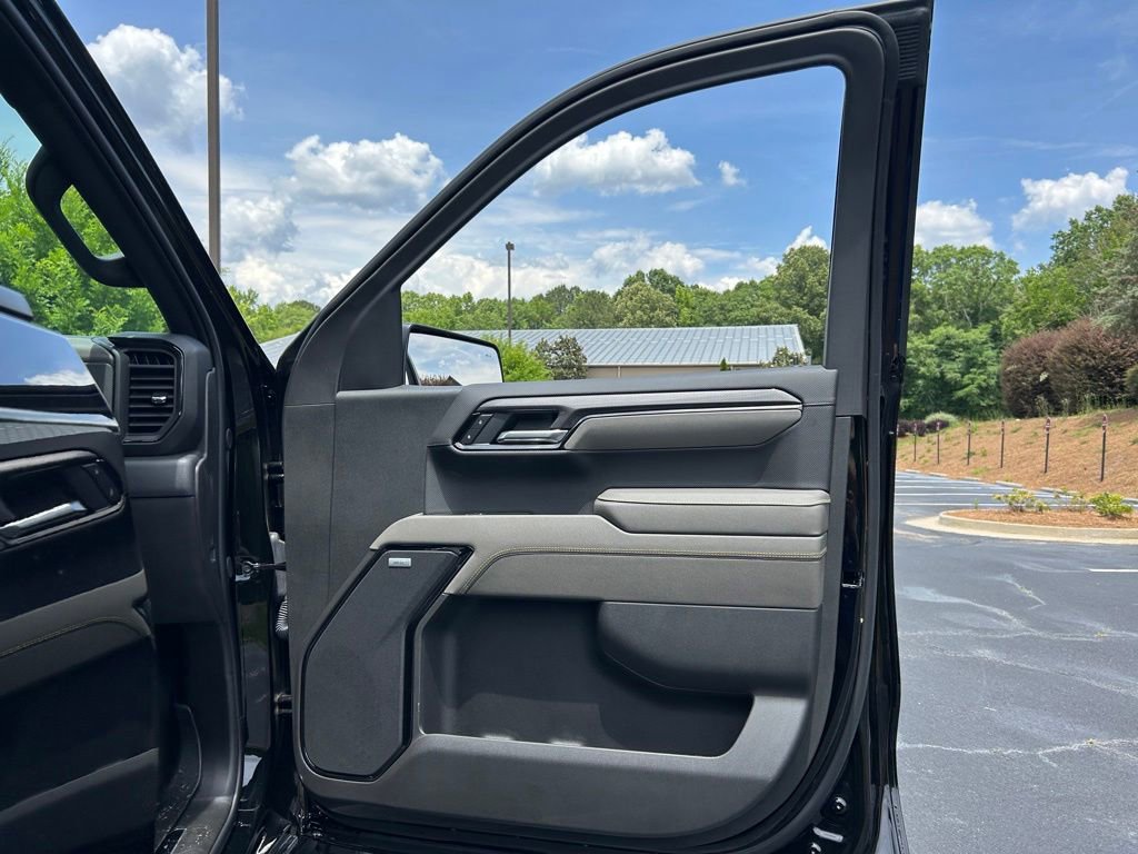 New 2026 Chevrolet Silverado 1500 ZR2 w/ Dark Appearance Package AWD/4WD image 87