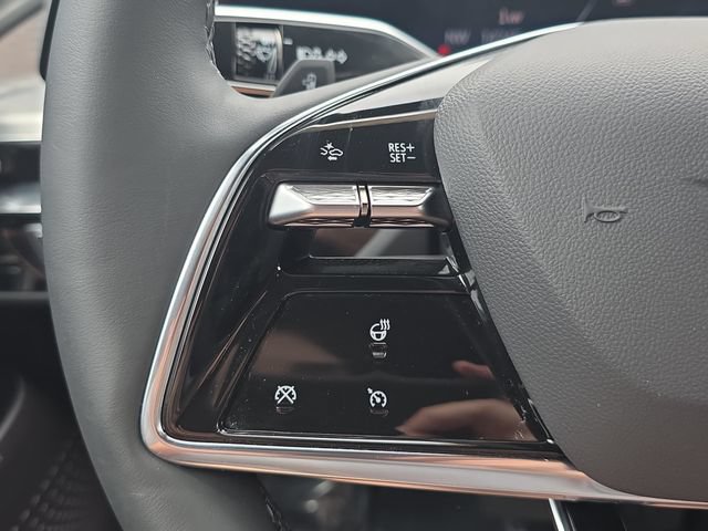 Certified 2024 Cadillac Lyriq Sport AWD/4WD image 17
