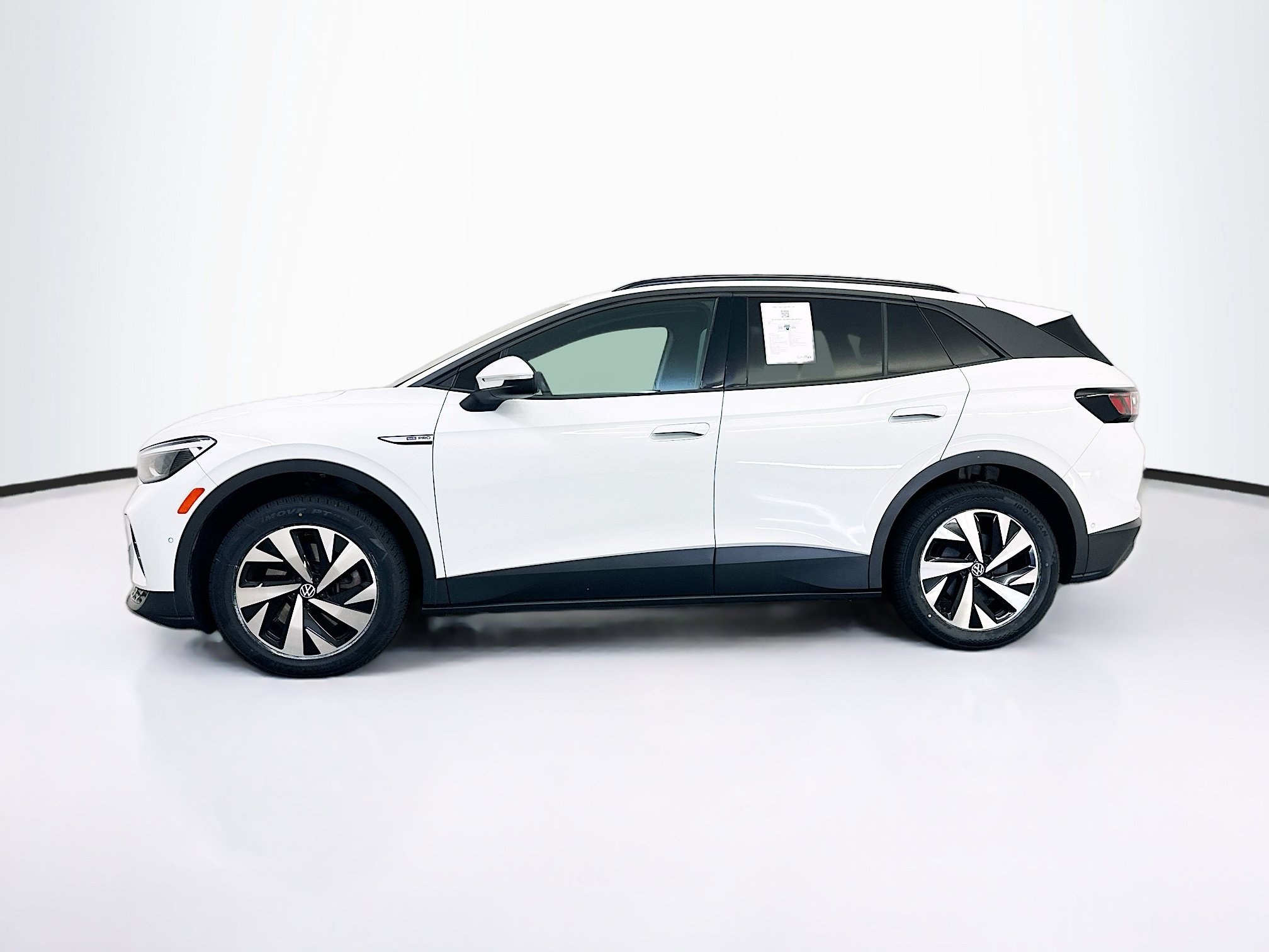 Used 2023 Volkswagen ID.4 Pro AWD/4WD image 4