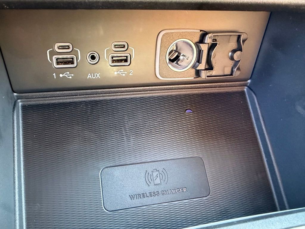 New 2025 Jeep Grand Cherokee L Laredo image 21