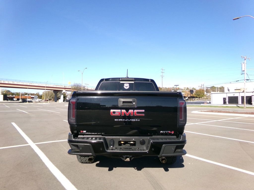 Used 2022 GMC Canyon AT4 w/ Trailering Package image 7