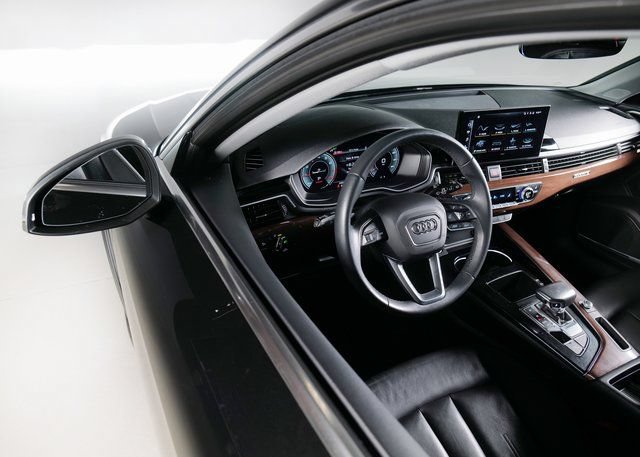Used 2023 Audi A4 2.0T allroad Premium Plus w/ Premium Plus Package AWD/4WD image 25