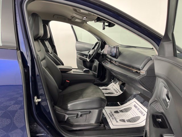 Used 2023 Nissan Ariya FWD image 39