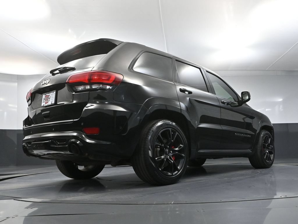 Used 2017 Jeep Grand Cherokee SRT AWD/4WD image 56