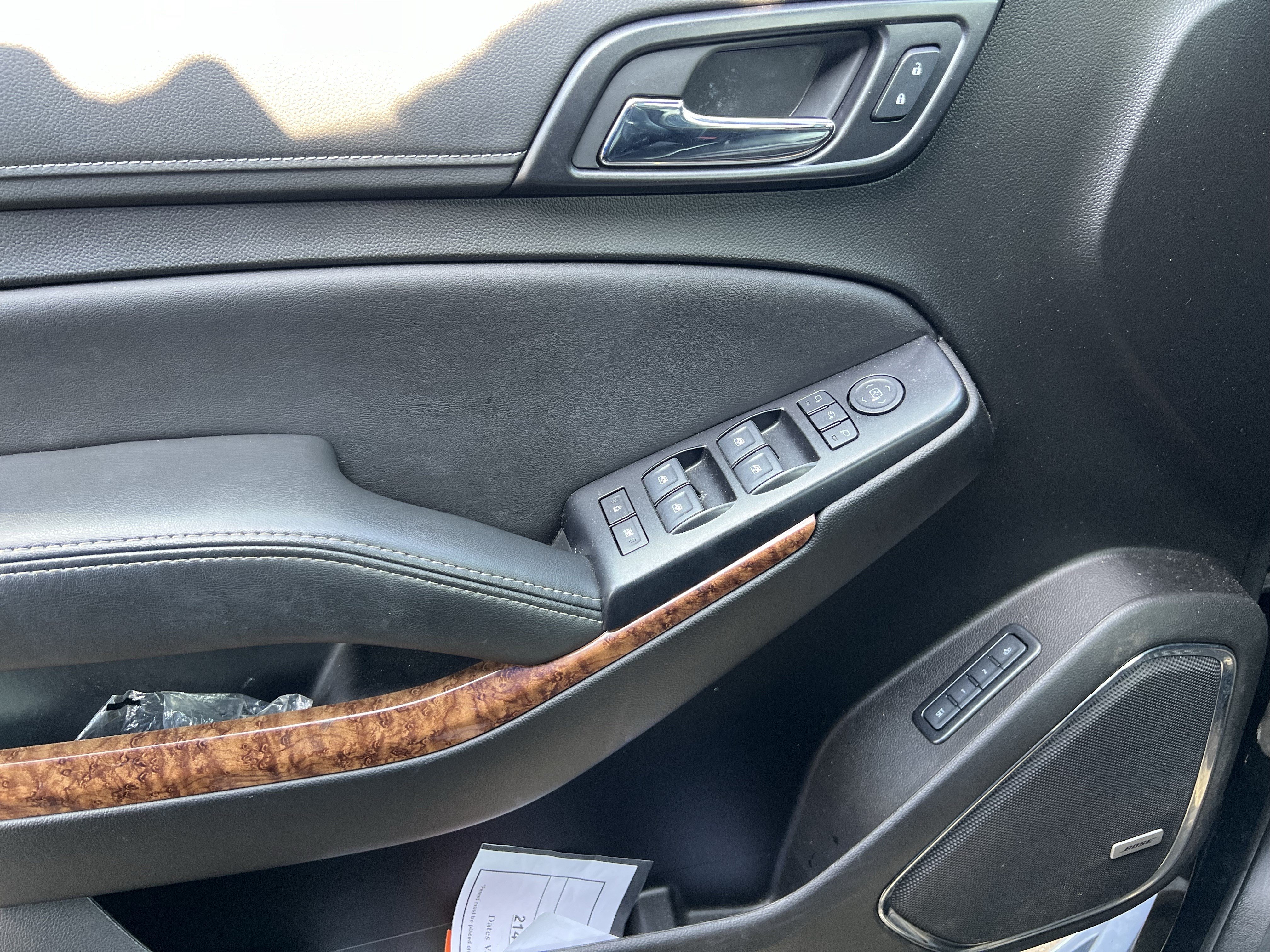 Used 2020 Chevrolet Suburban Premier AWD/4WD image 15