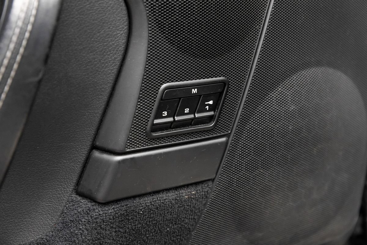 Used 2012 Porsche 911 Carrera Black Edition RWD image 35