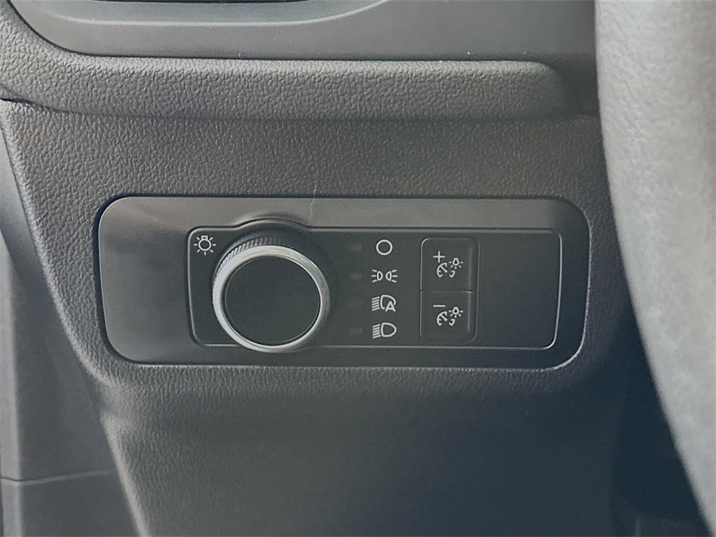 Used 2025 Ford Escape Active image 10