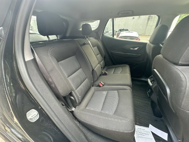 Used 2024 GMC Terrain SLE FWD image 38