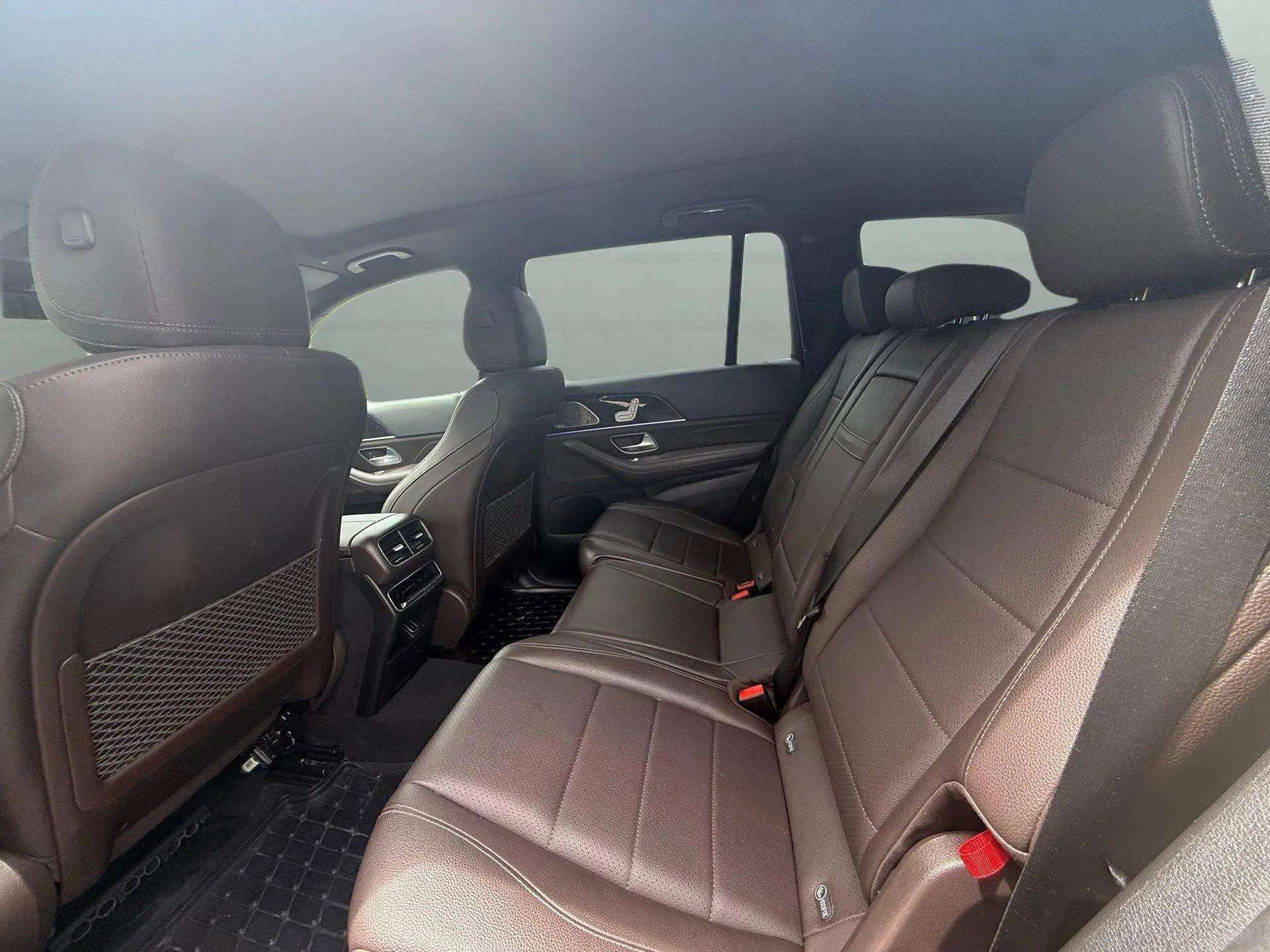 Used 2023 Mercedes-Benz GLS 450 4MATIC image 45