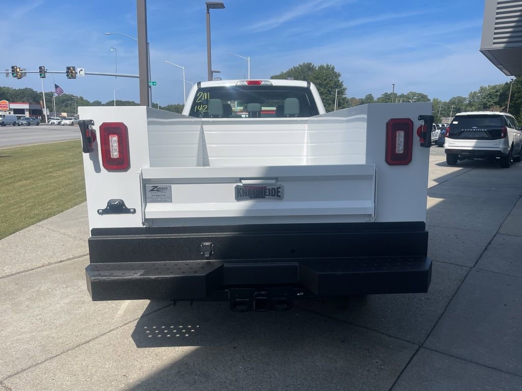 New 2025 Ford F250 XL w/ FX4 Off-Road Package AWD/4WD video 3