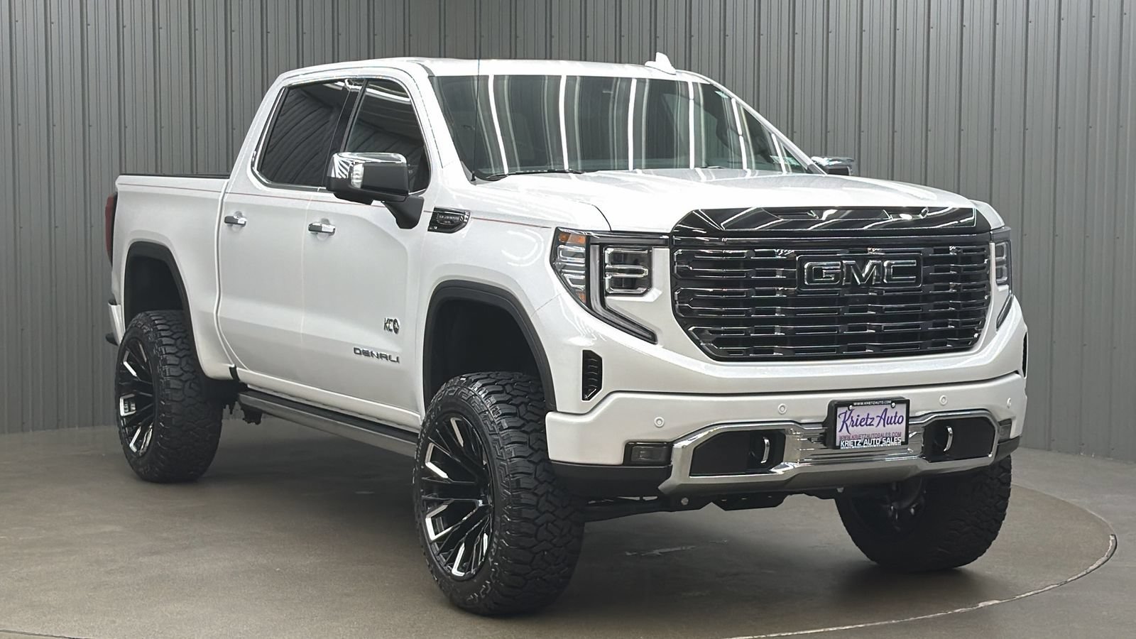 Used 2025 GMC Sierra 1500 Denali Ultimate AWD/4WD image 7
