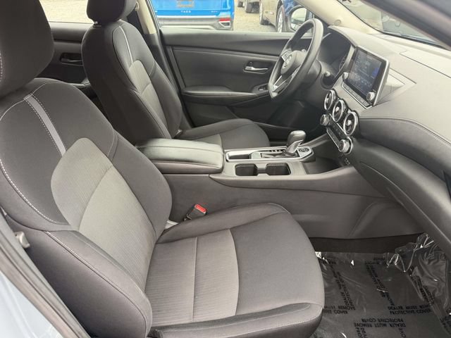 Used 2024 Nissan Sentra SV FWD image 10