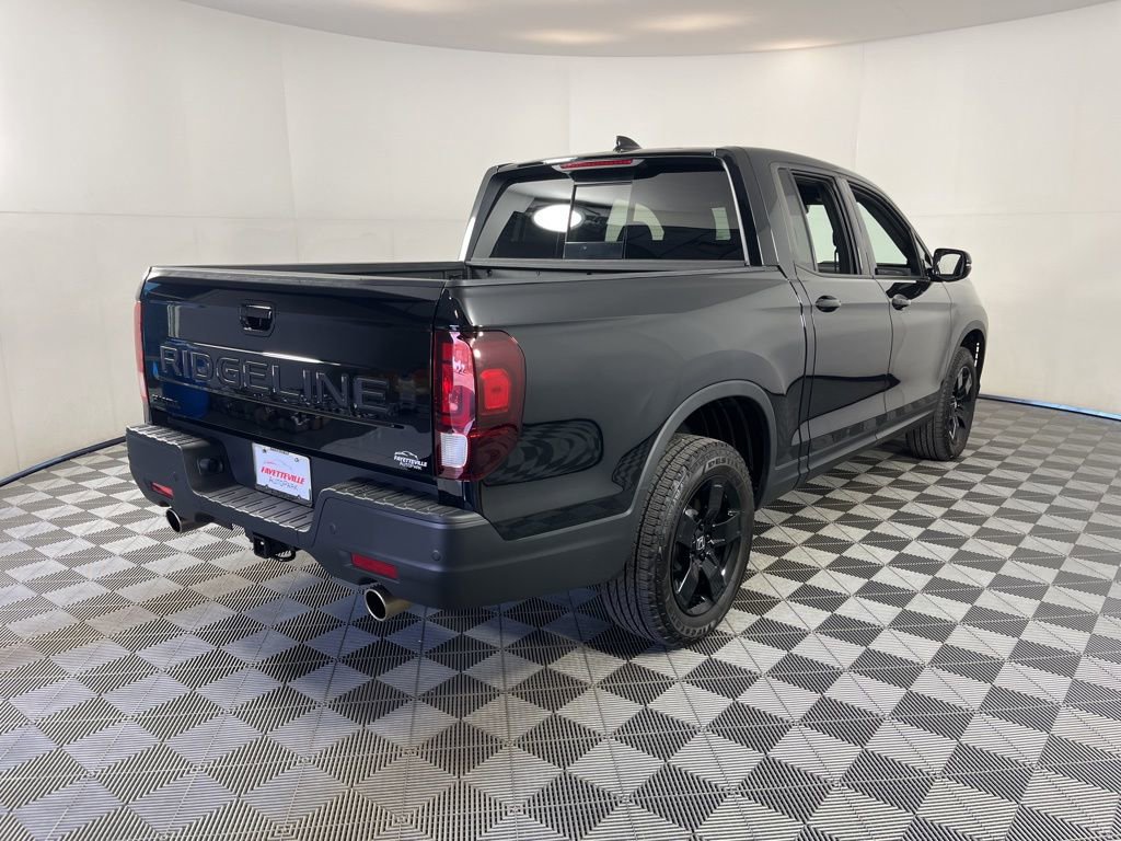 Certified 2025 Honda Ridgeline Black Edition image 13