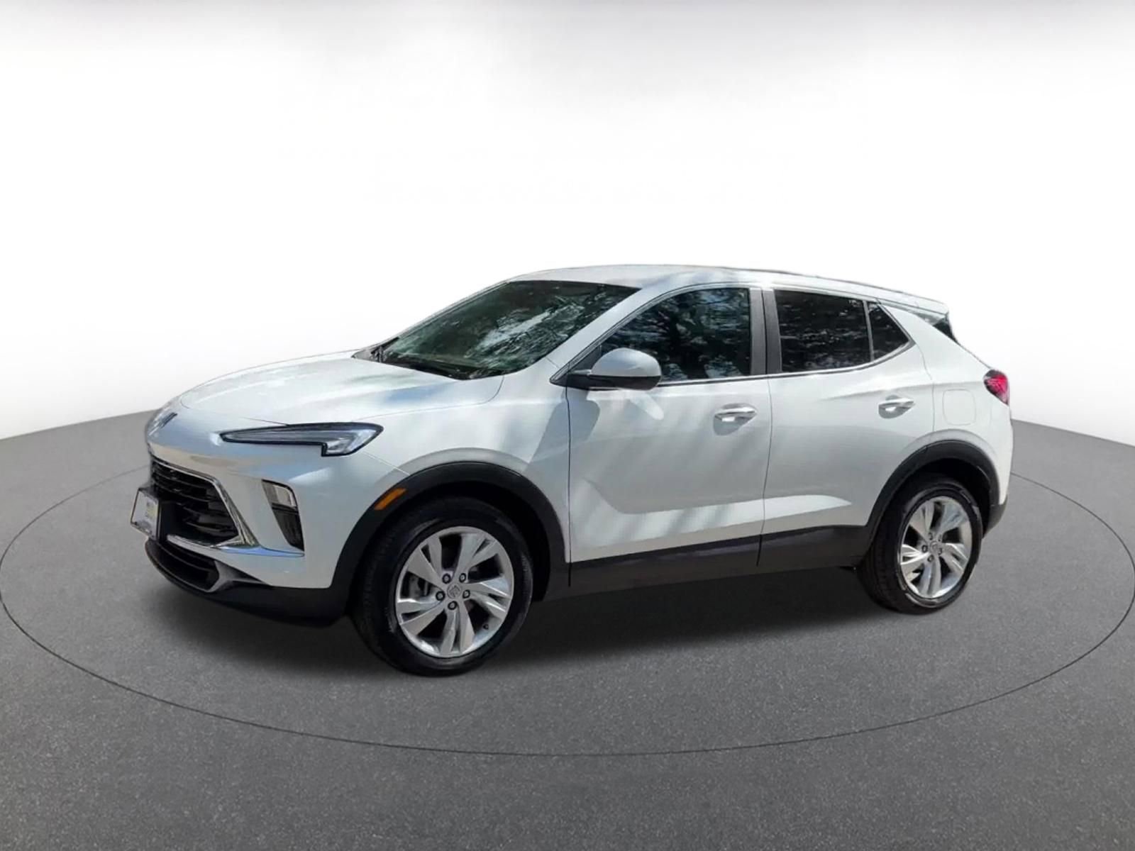 Used 2025 Buick Encore GX Preferred FWD image 8