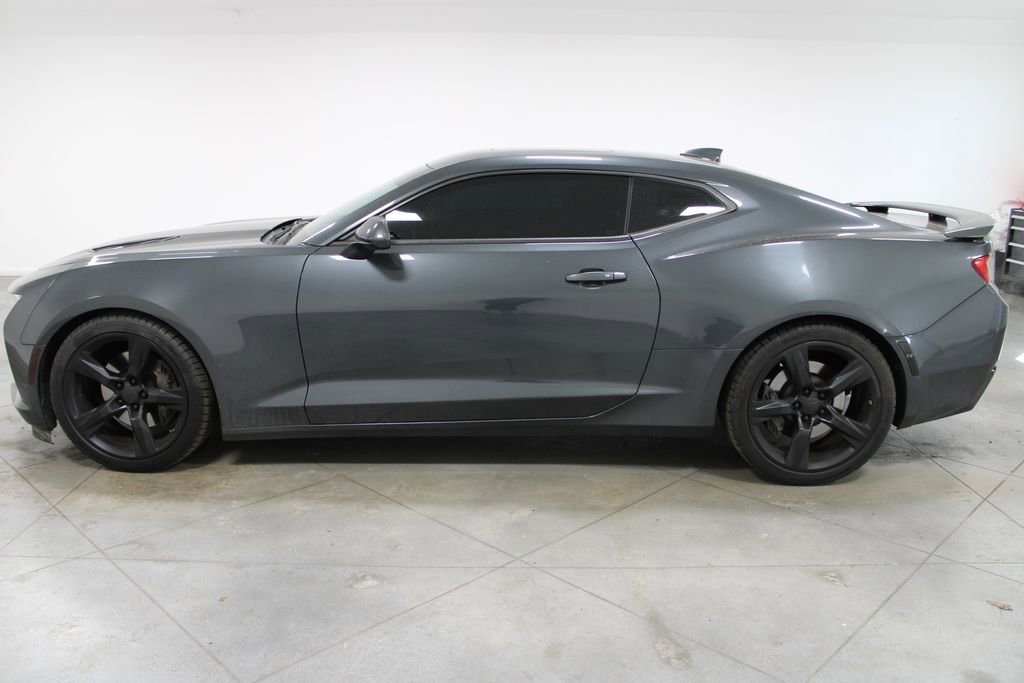 Used 2016 Chevrolet Camaro SS image 6