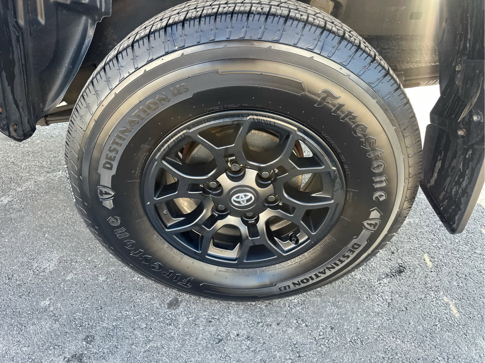 Used 2022 Toyota Tacoma SR image 12