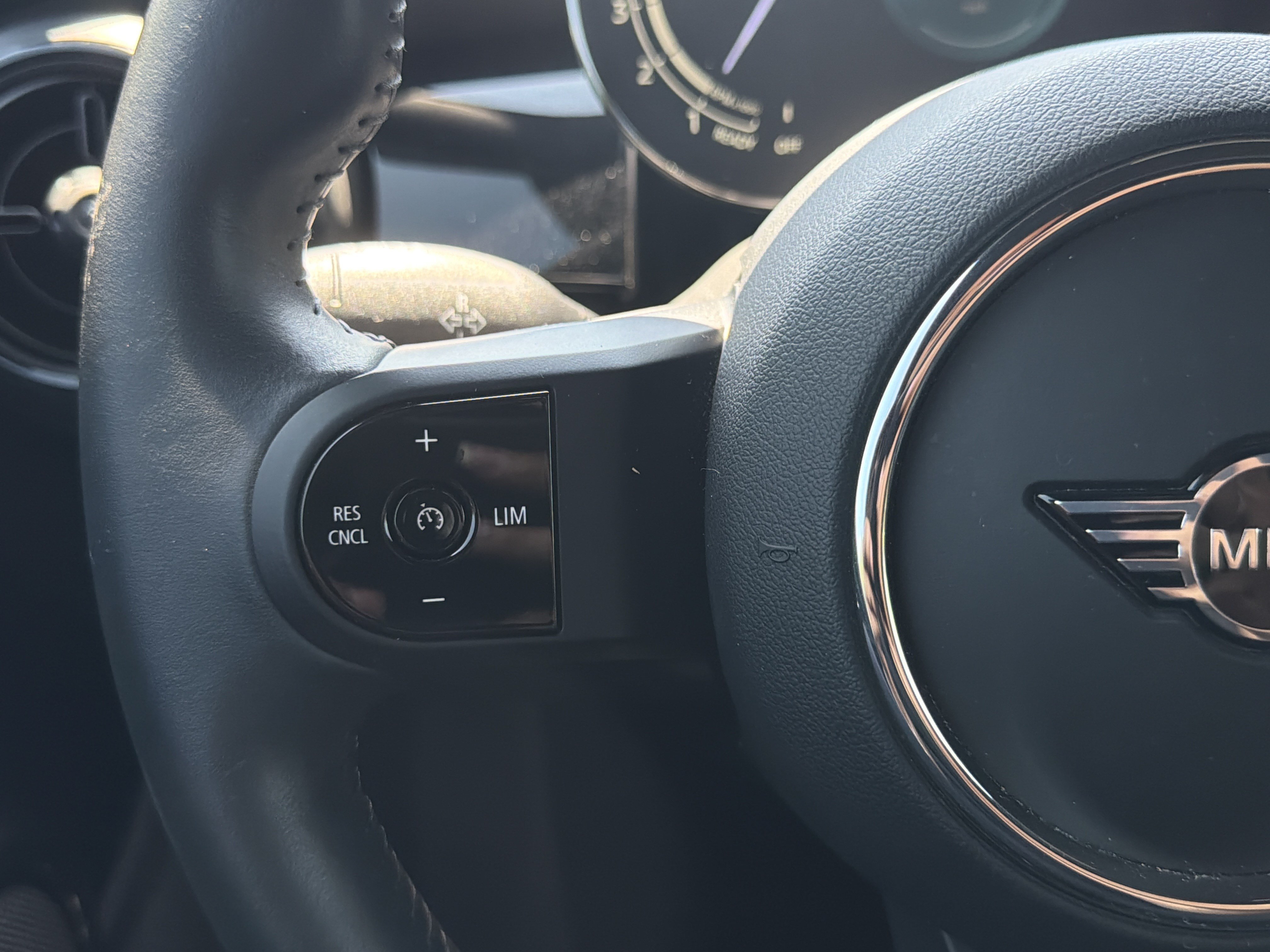 Certified 2024 MINI Cooper Convertible FWD image 29