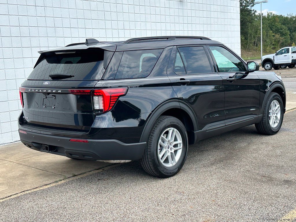 New 2027 Ford Explorer Active AWD/4WD image 32