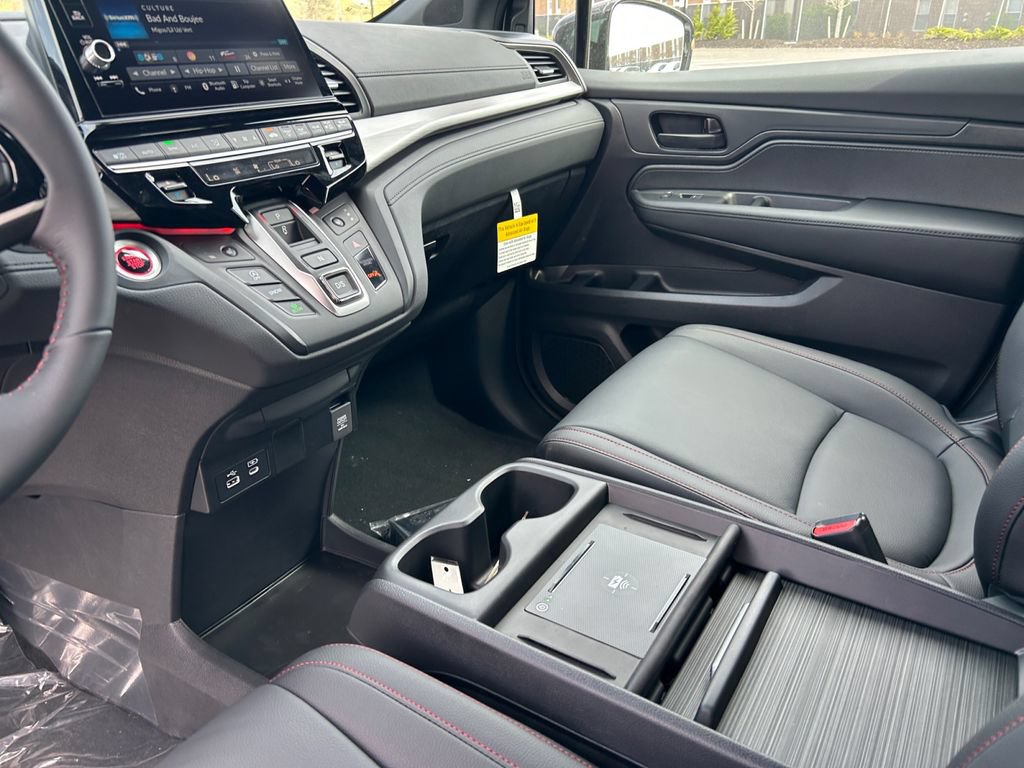 New 2026 Honda Odyssey Sport-L image 11