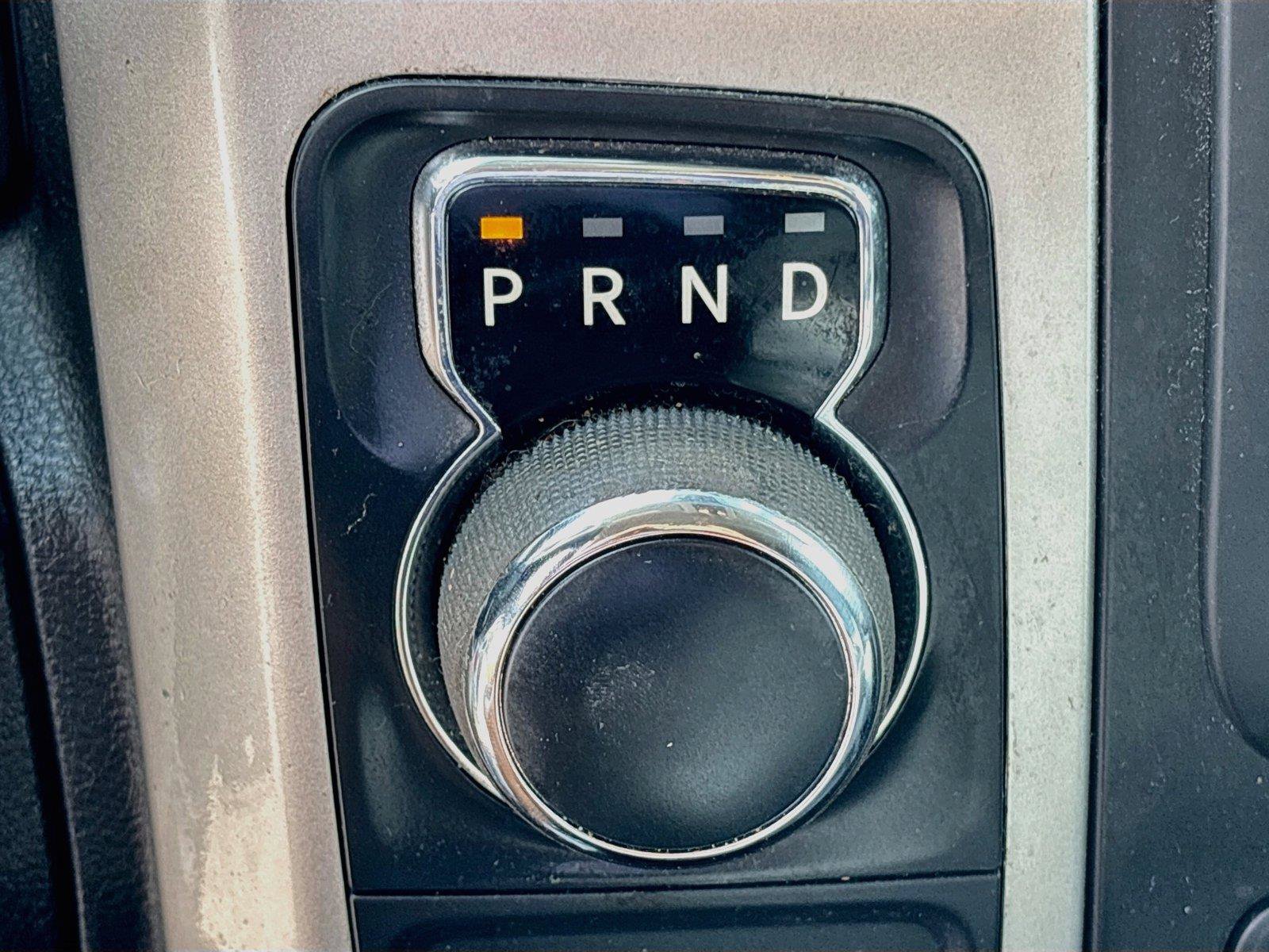 Used 2020 RAM 1500 Classic SLT RWD image 16