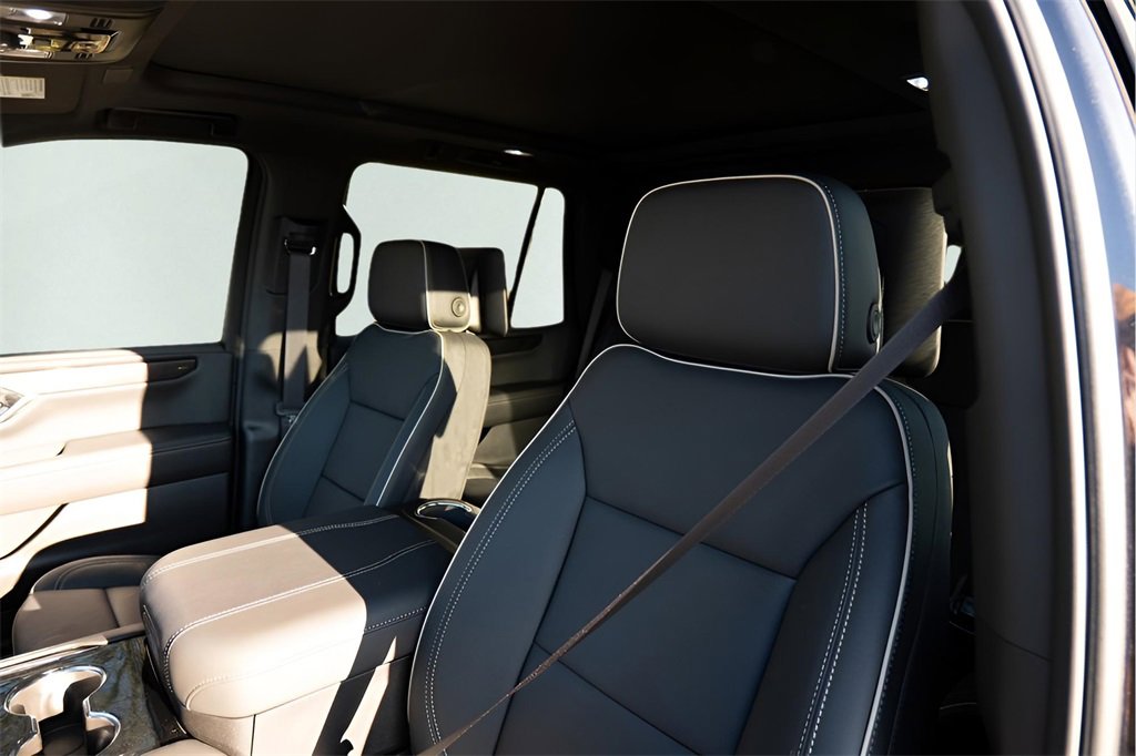 New 2026 GMC Yukon Elevation w/ Elevation Premium Package image 10