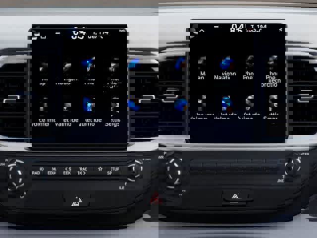 Used 2025 Hyundai Venue SEL image 13