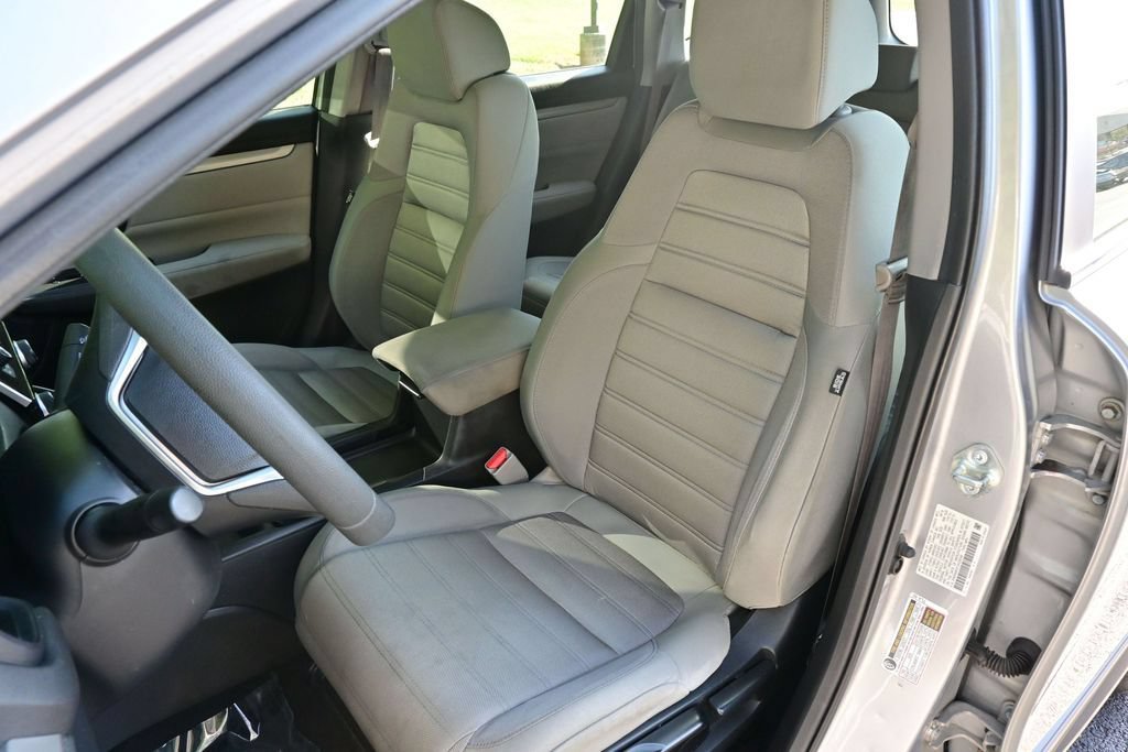Used 2018 Honda CR-V LX image 16