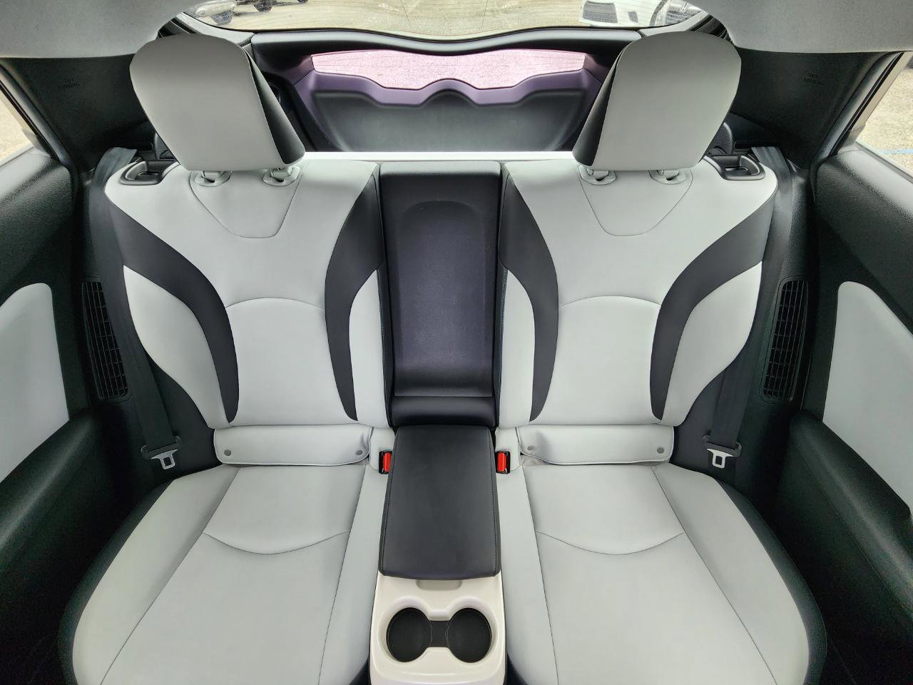 Used 2018 Toyota Prius Prime Advanced FWD image 12