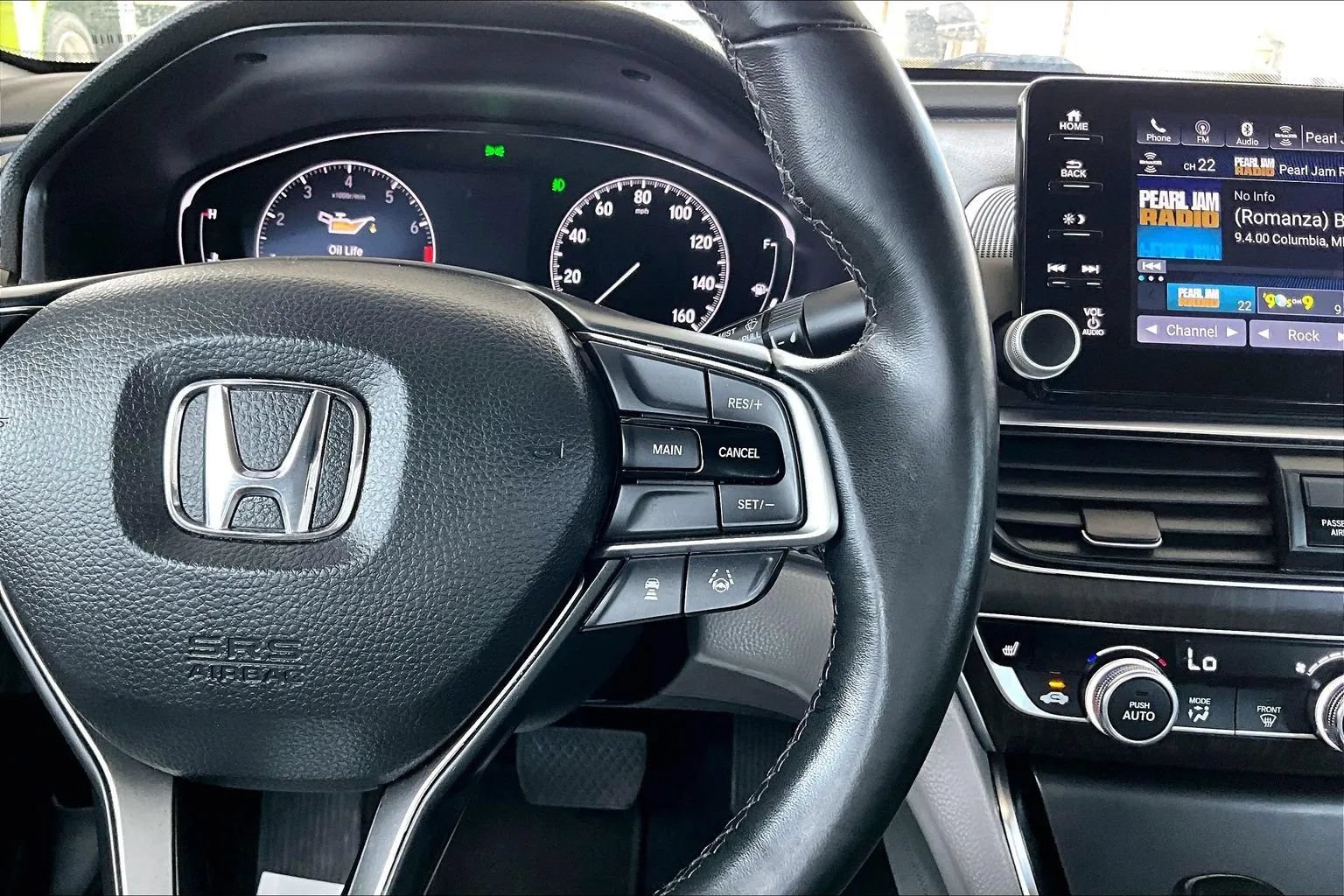 Used 2019 Honda Accord EX-L image 11