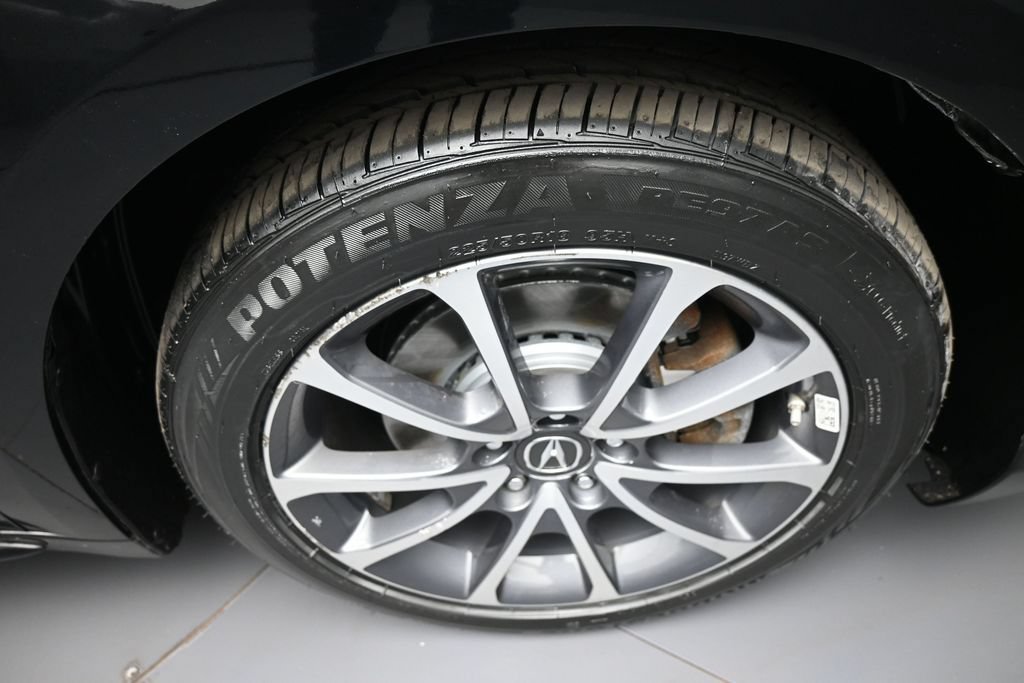 Used 2018 Acura TLX w/ Technology Package FWD image 13
