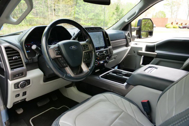 Used 2022 Ford F450 Limited w/ FX4 Off-Road Package image 2