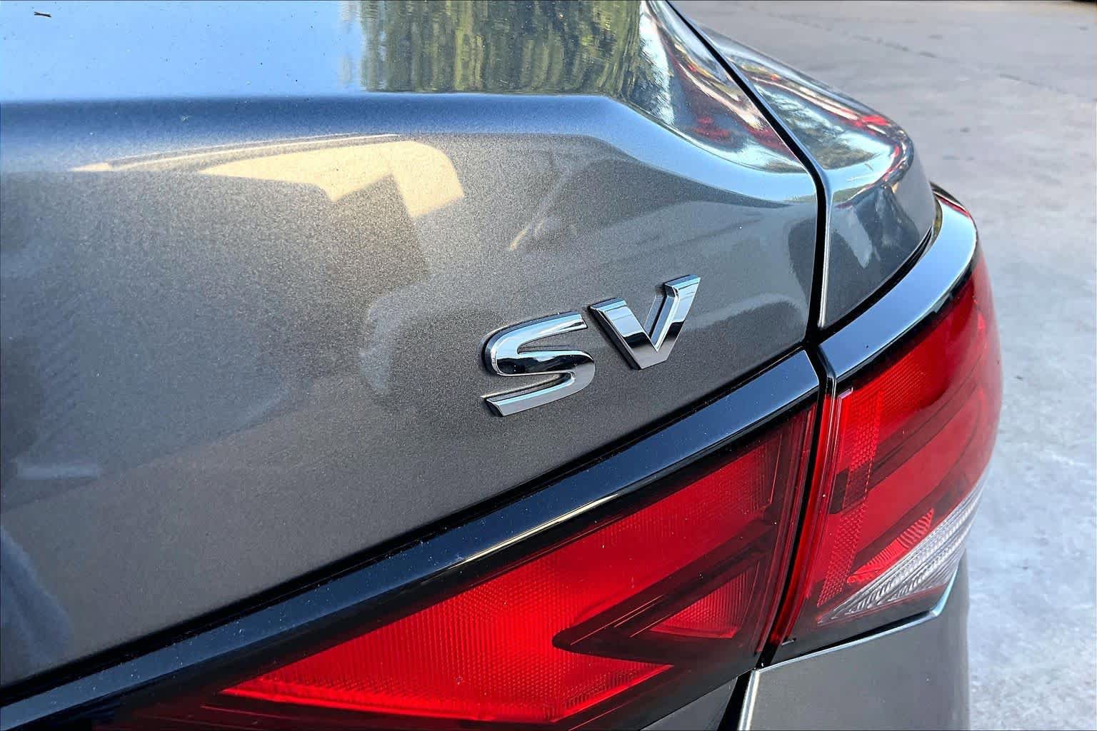 Used 2024 Nissan Sentra SV FWD image 10